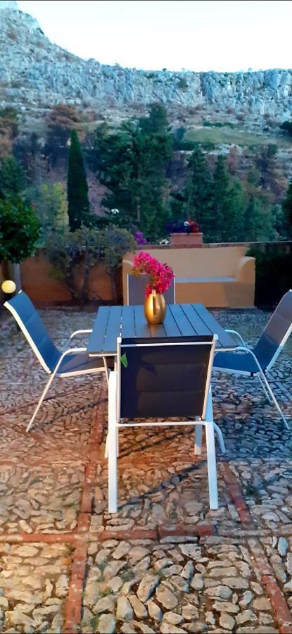 Casa "Le Terrazze" Villa Erice Bagian luar foto